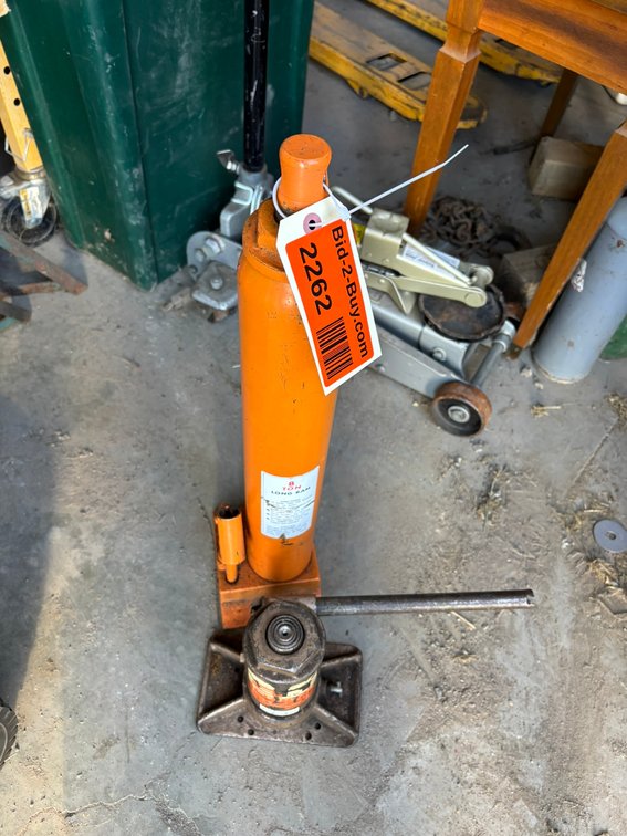 8-Ton Long Ram Jack and 3-Ton Jack