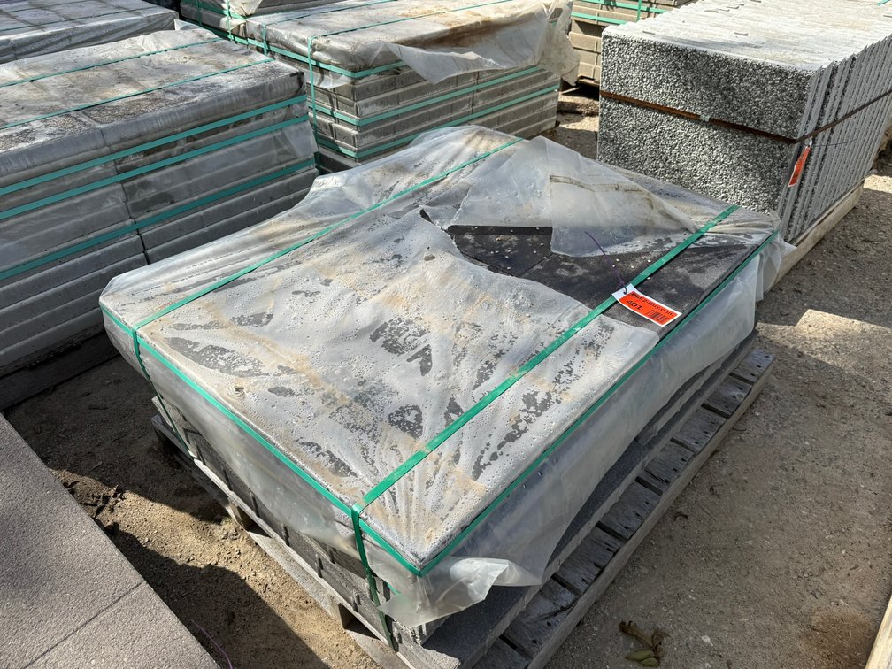 (14) Concrete Gray Tiles