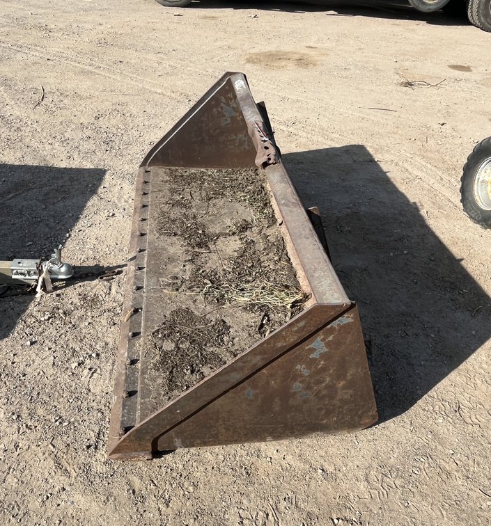 Bobcat 84" Bucket