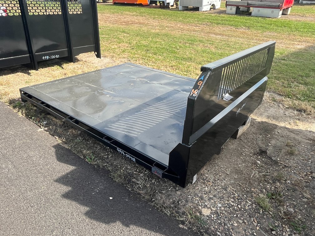 Crysteel 9' x 91" wide Refurbished All Steel Flatbed