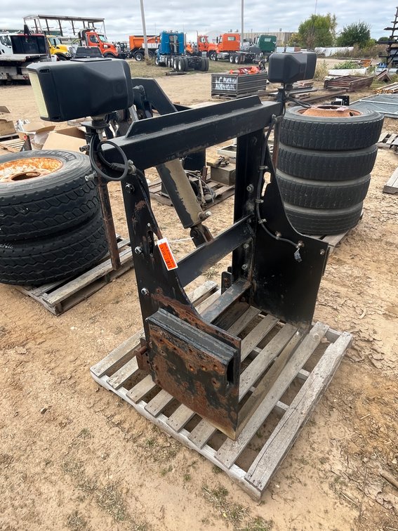 Front Plow Hitch with Lift Cylinder and Lights