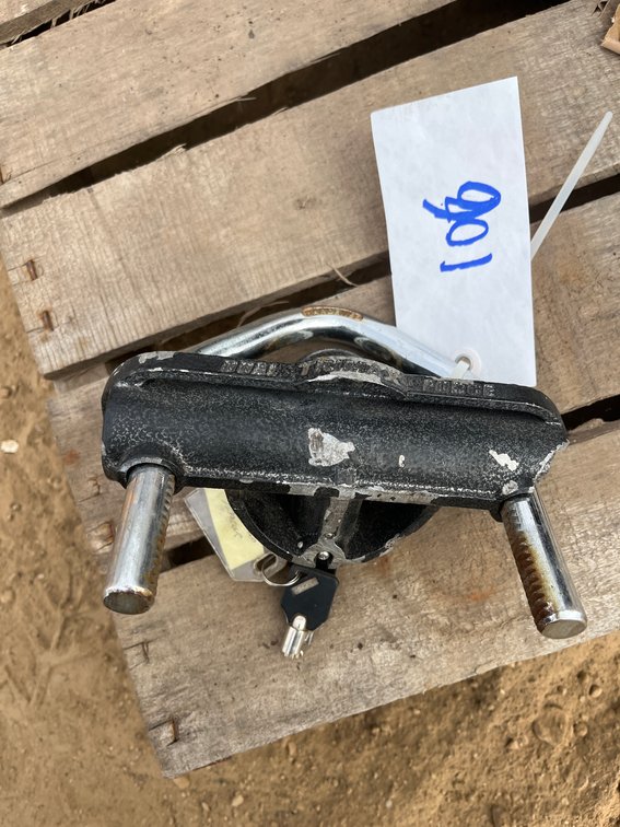 (2) Hitch Locks with Key