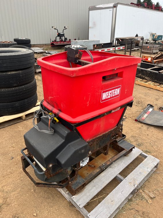Western Tail Gate Sander with Control