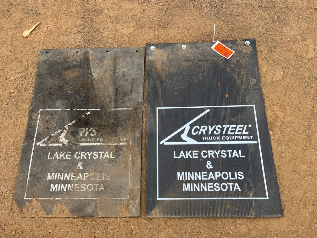 (2) 36" Crysteel Rubber Mud Flaps
