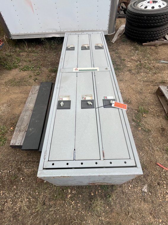 6-Door Locker Unit