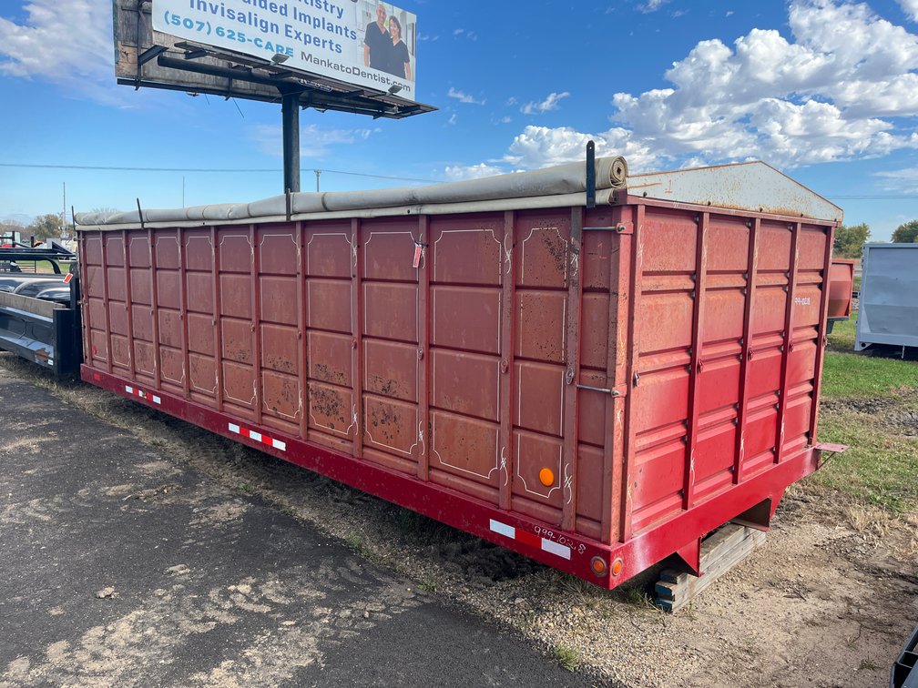 Schweigers 21'x92" Wide steel Grain Body with Wood Floor