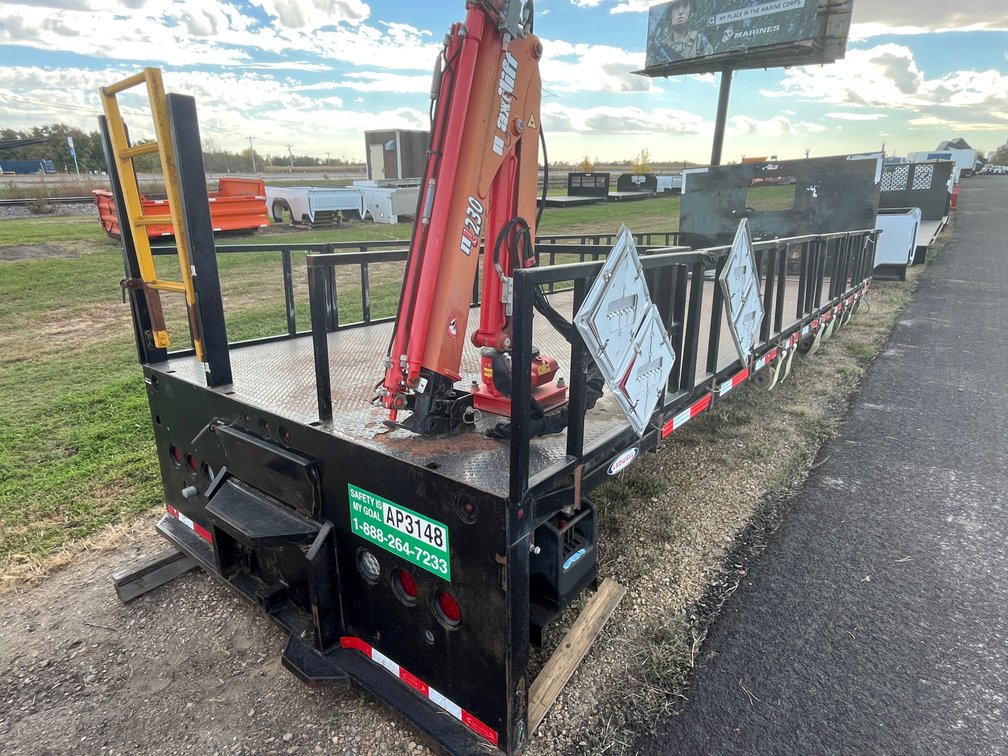 Ledwell 24' x 97" wide Steel Flatbed with Maxilift 230.3 Crane