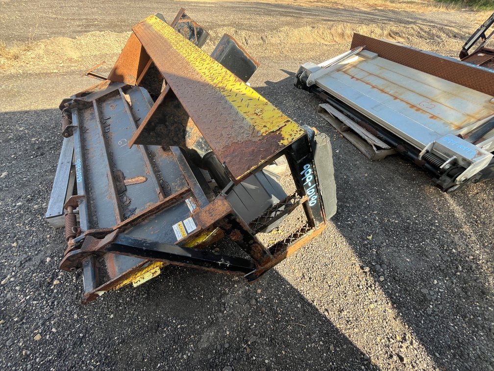 Waltco Model EM-25 2500 lb. Tukaway Liftgate
