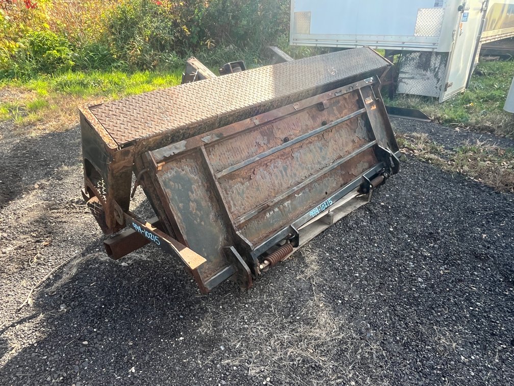 Waltco Model EM-25 2500 Lb. Tukaway Liftgate