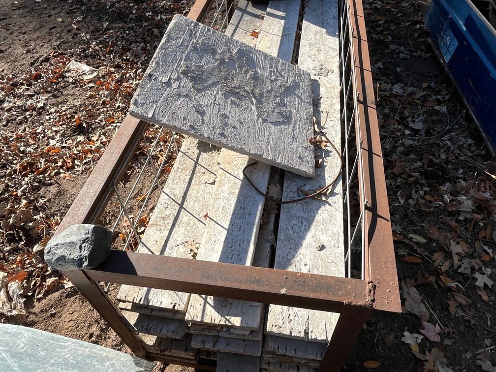 Bundle of 1'x8' Footing Forms
