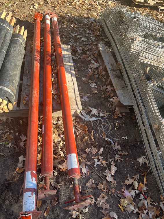 (3) Adjustable Mono-Posts