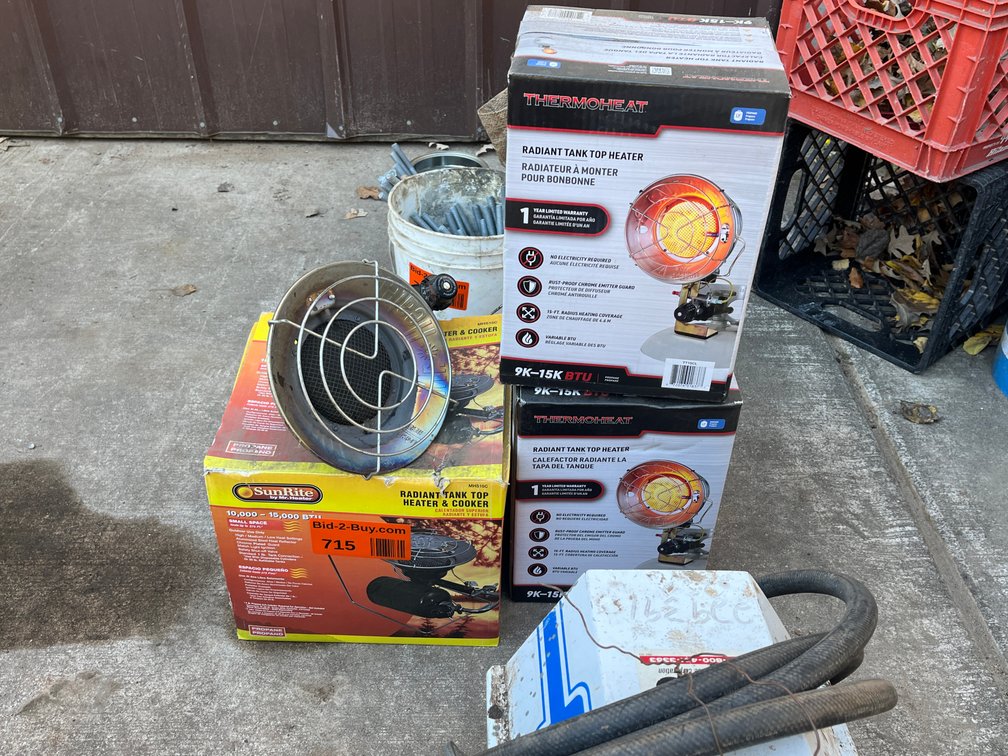(4) Radiant Tank Top Heater and Cookers
