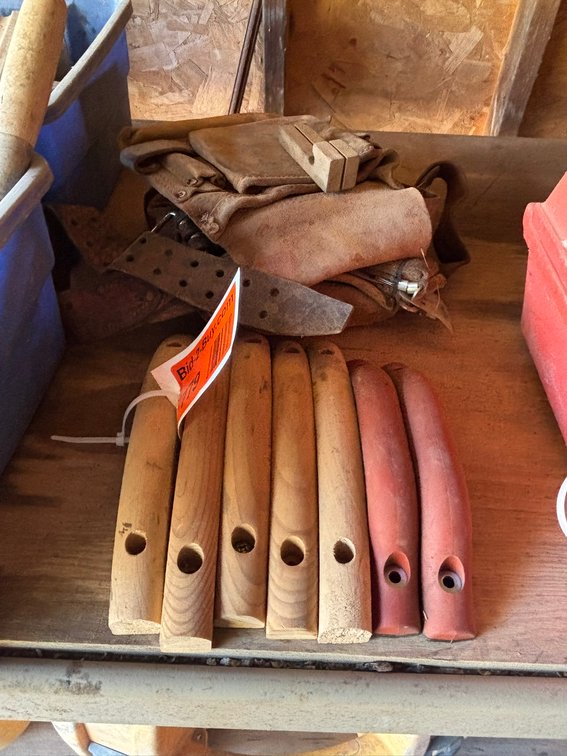 (7) Replacement Handles and (2) Nail Pouches
