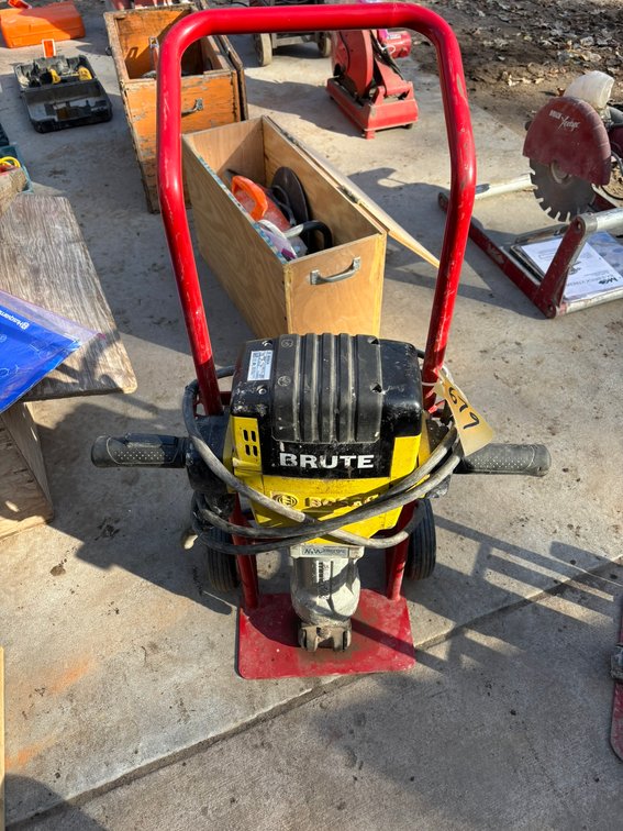 Bosch Brute Jack Hammer