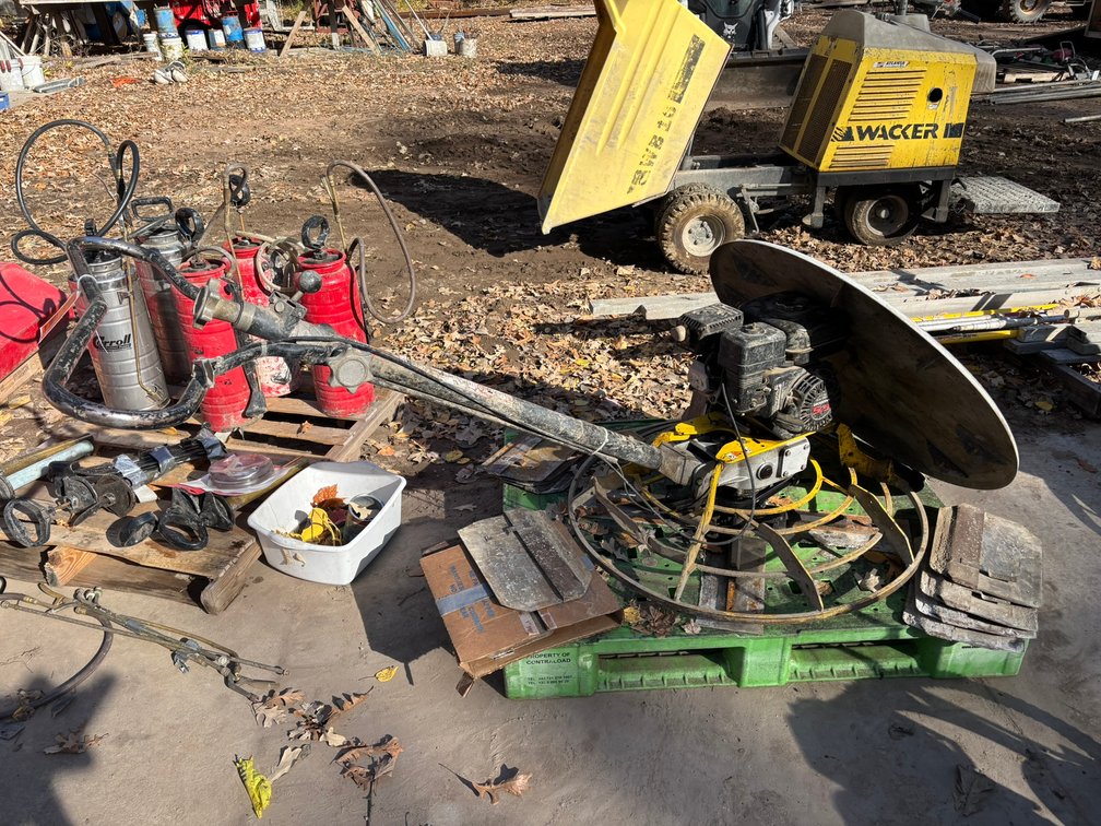 Walk Behind Concrete Power Trowel