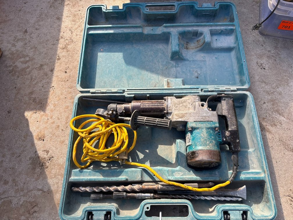 Makita HR8851 Rotary Drill
