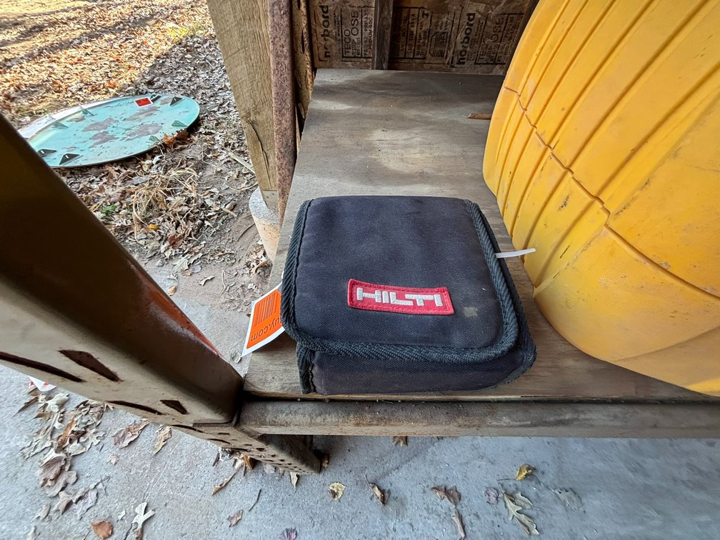 Hilti PMP34 Laser Square