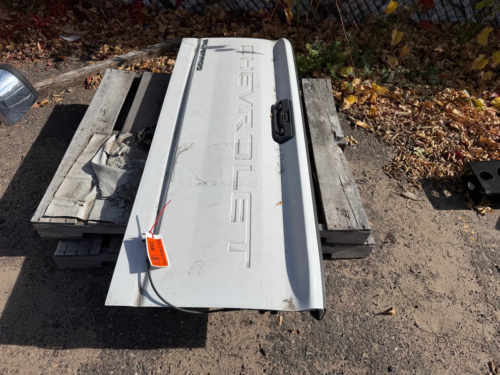 Chevrolet Silverado White Tailgate
