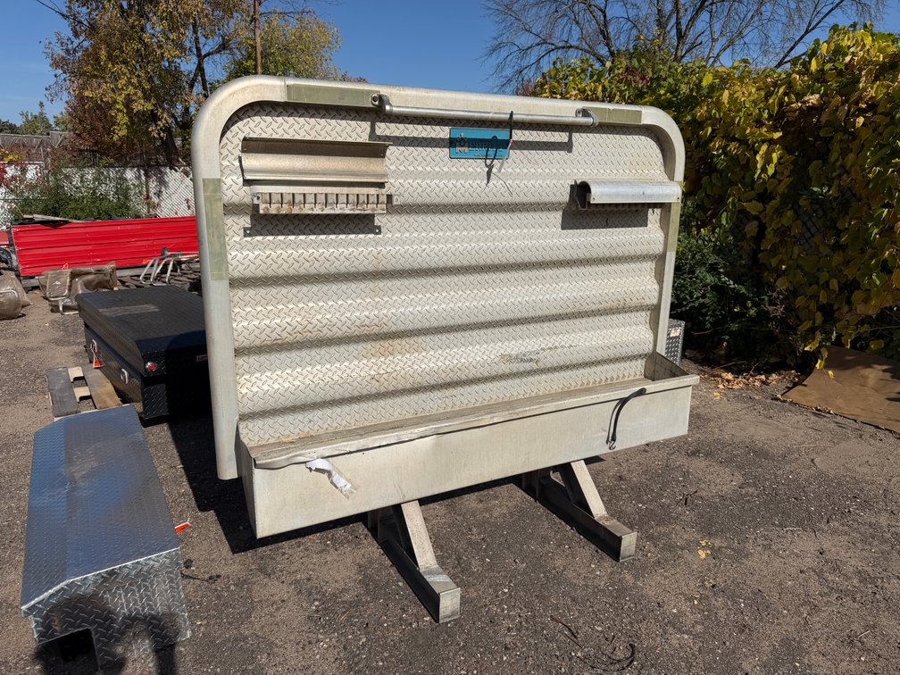 Merritt Heavy-Duty Aluminum Semi Truck Headache Rack