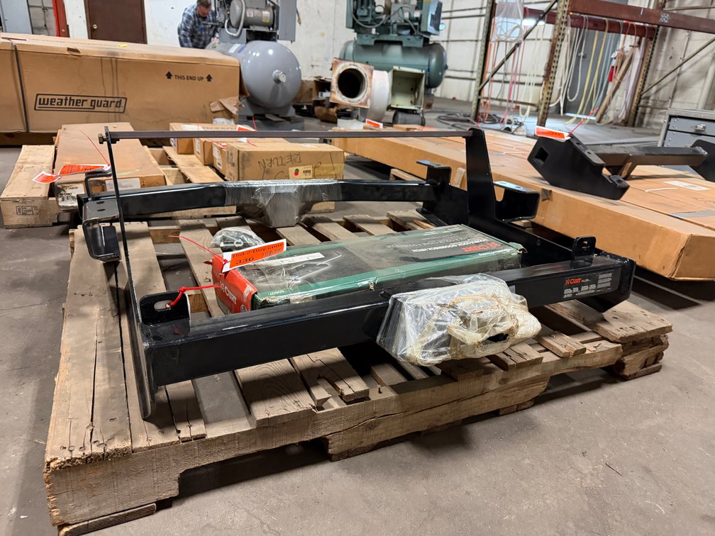 New Curt Trailer Hitch Receiver