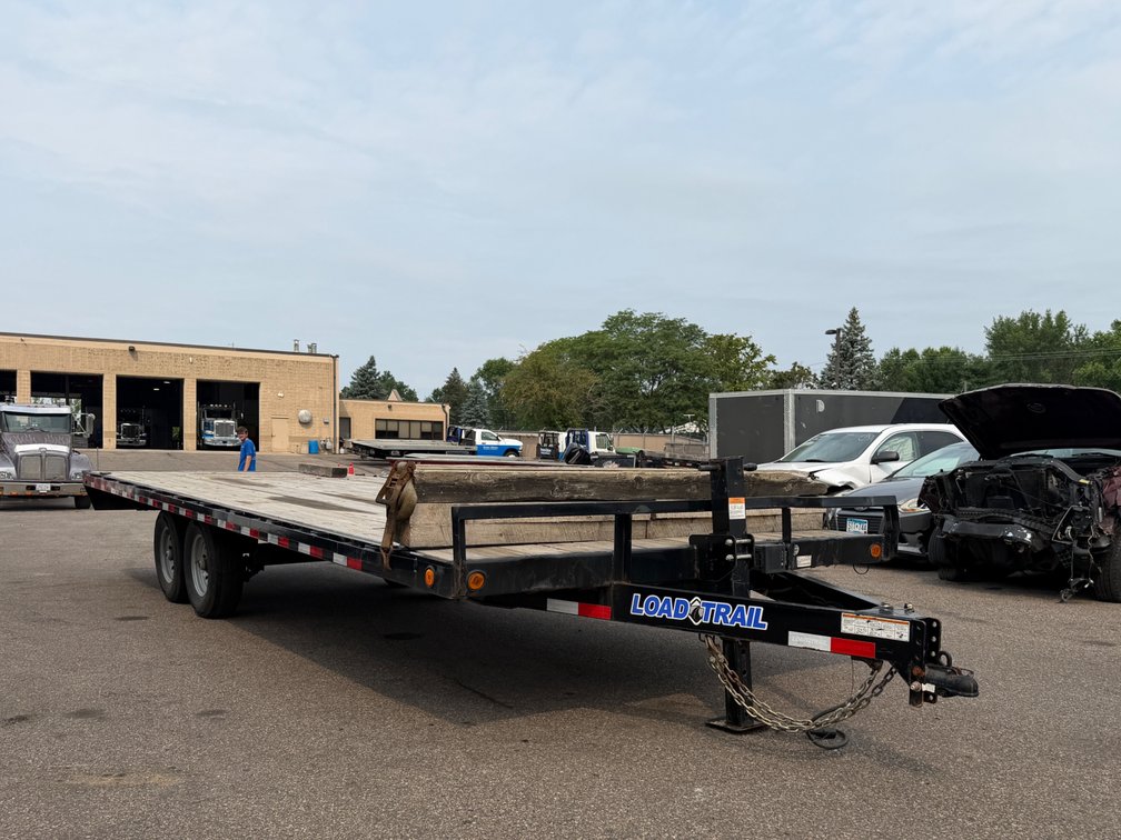 2022 Flatbed Load Trail Trailer