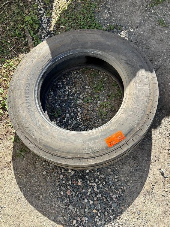 Michelin XZA2 Energy 275/70R22.5 Tire