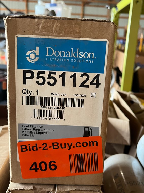 (1) New Donaldson Fuel Filter Kit