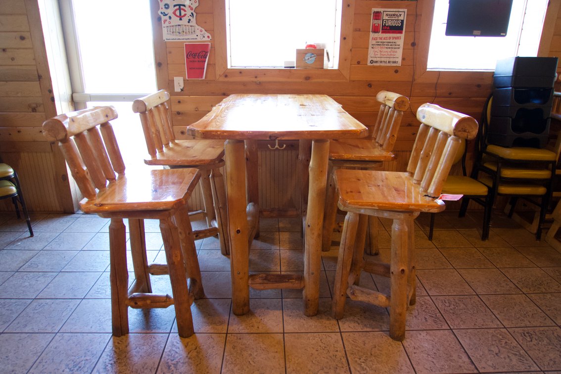 Log High Top Table with (4) Chairs