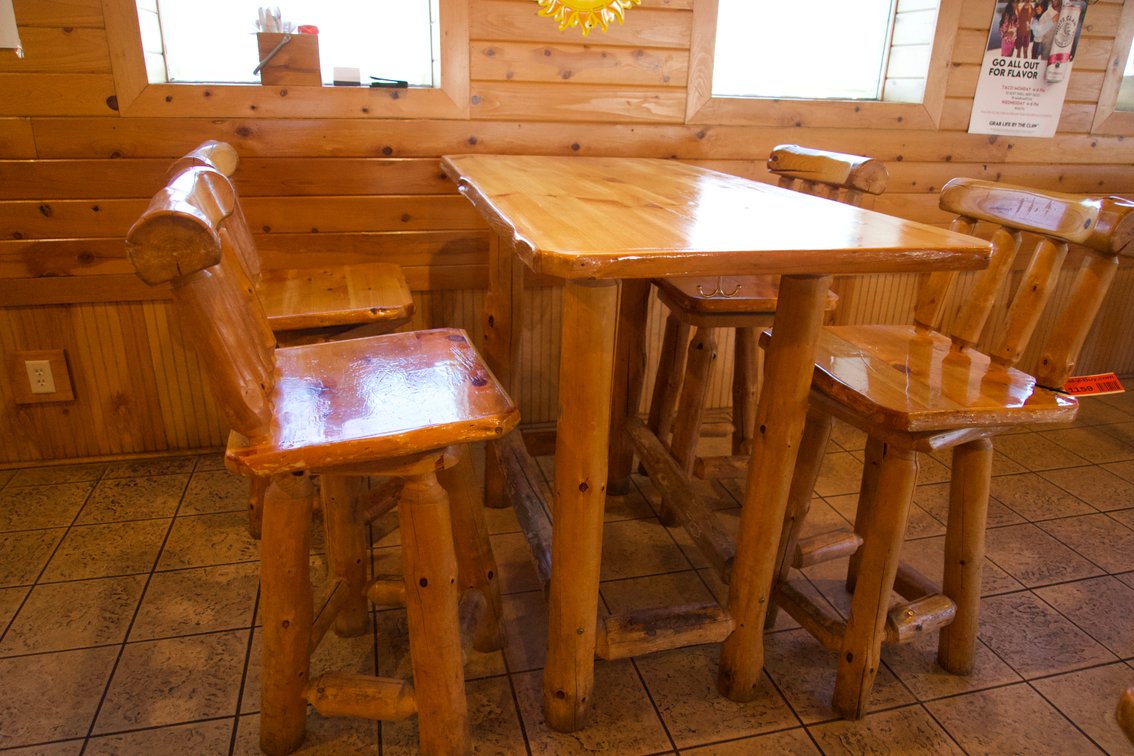 Log High Top Table with (4) Chairs