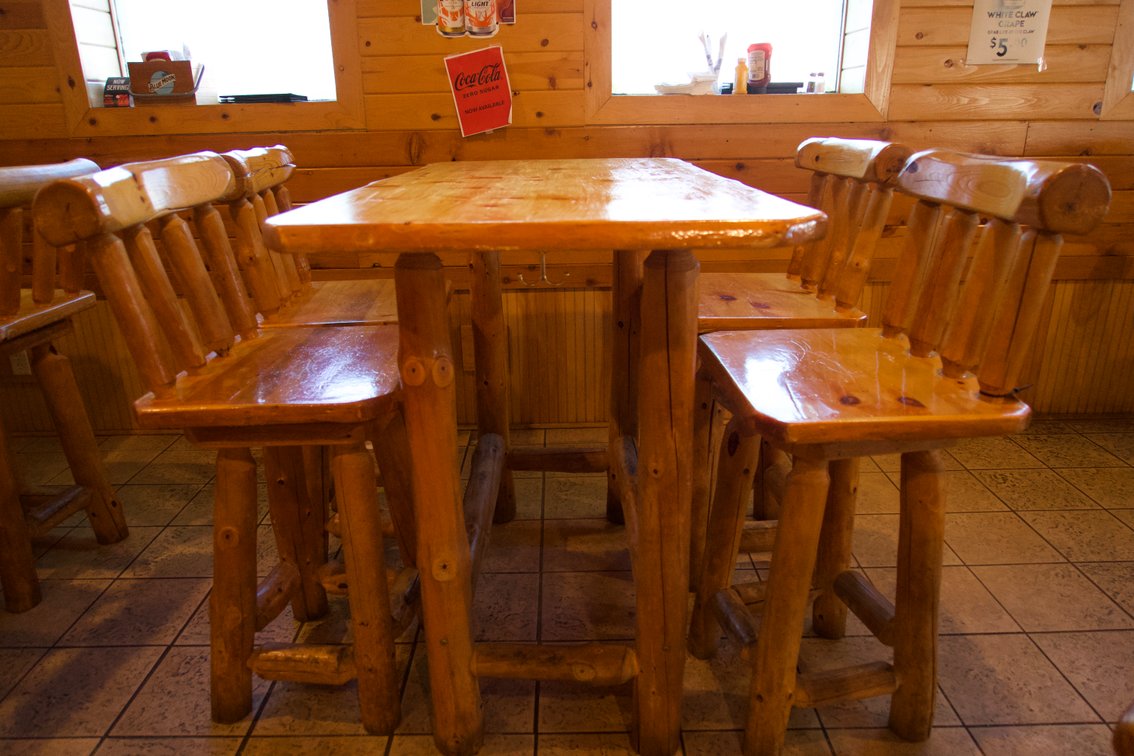 Log High Top Table with (4) Chairs