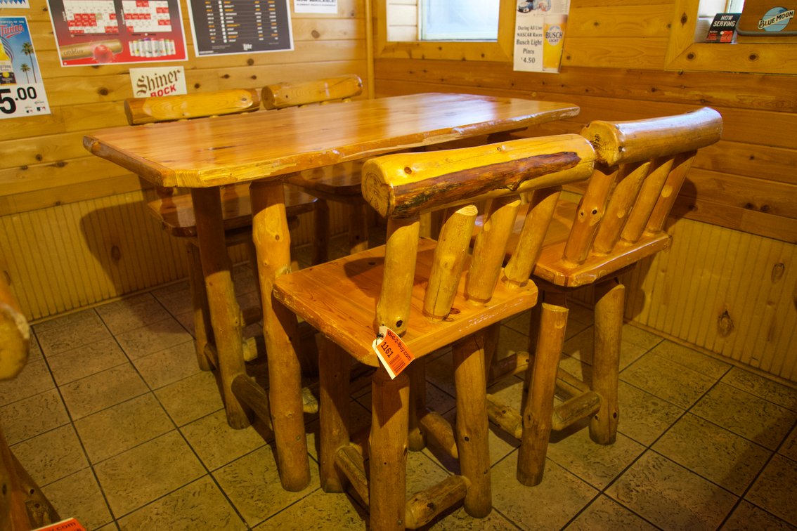 Log High Top Table with (4) Chairs