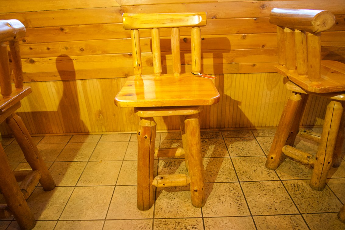 (1) High Top Log Chair