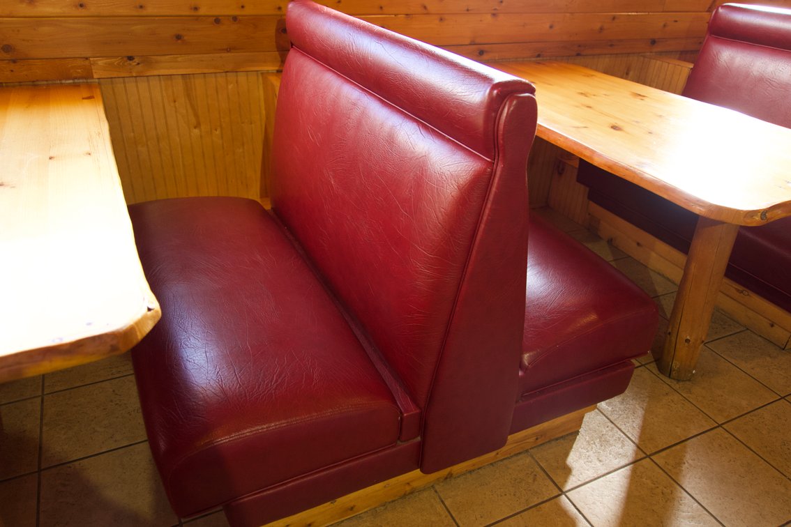 Red Booth Set