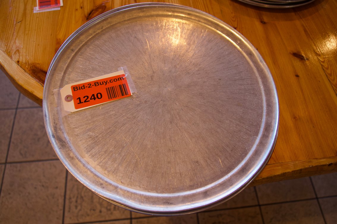 (5) Pizza Serving Plates