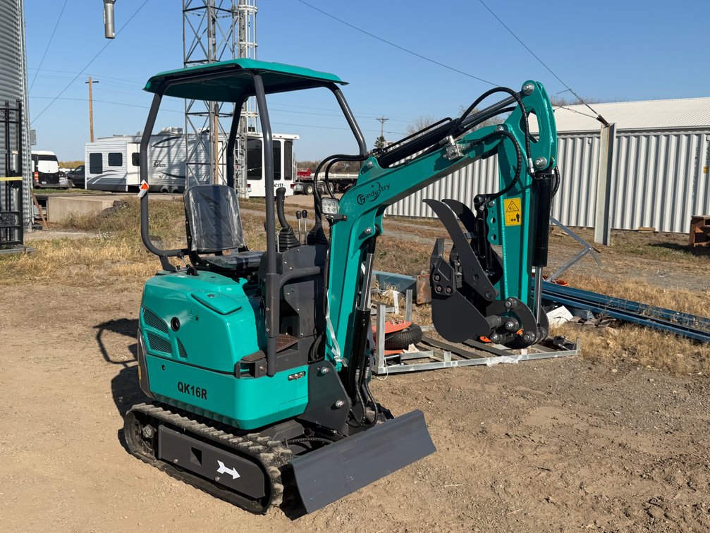 New 2026 CFG QK16R Mini Excavator