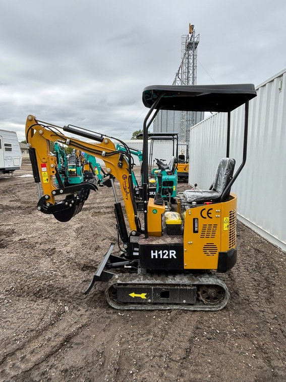 New 2026 CFG H12R Mini Excavator