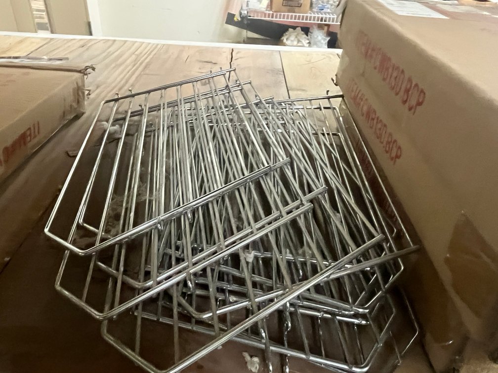 (100) Steel Continuous Wire Basket Dividers