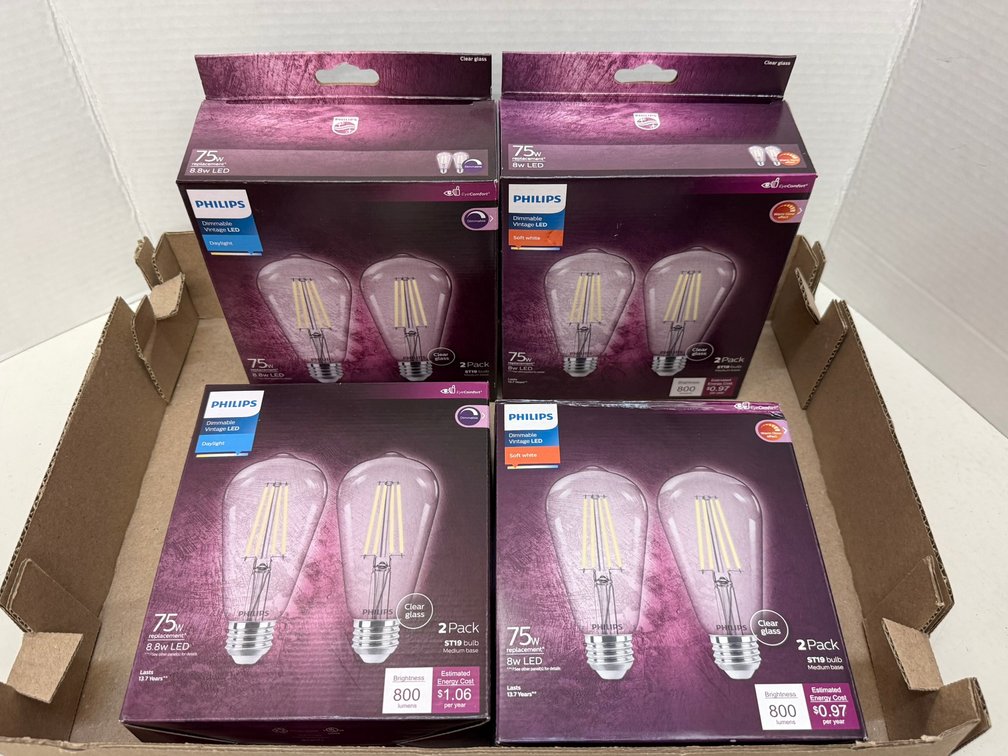 (4) Philips Dimmable Vintage 75W LED Bulb