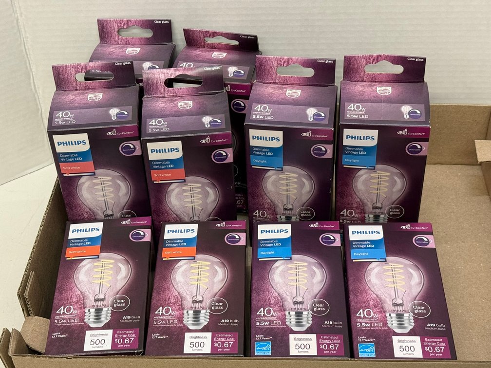 (10) Philips Dimmable Vintage LED 40W LED Bulb