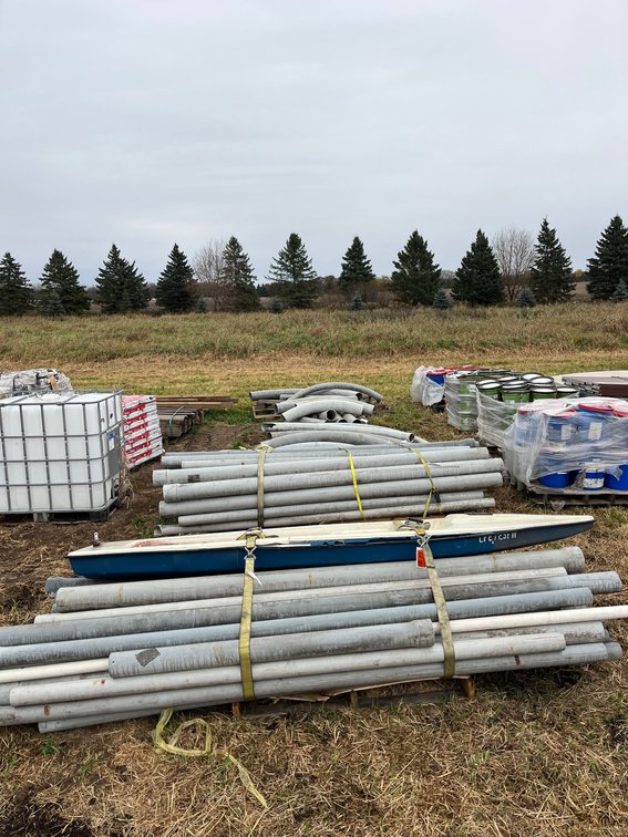 (5) Pallet of PVC