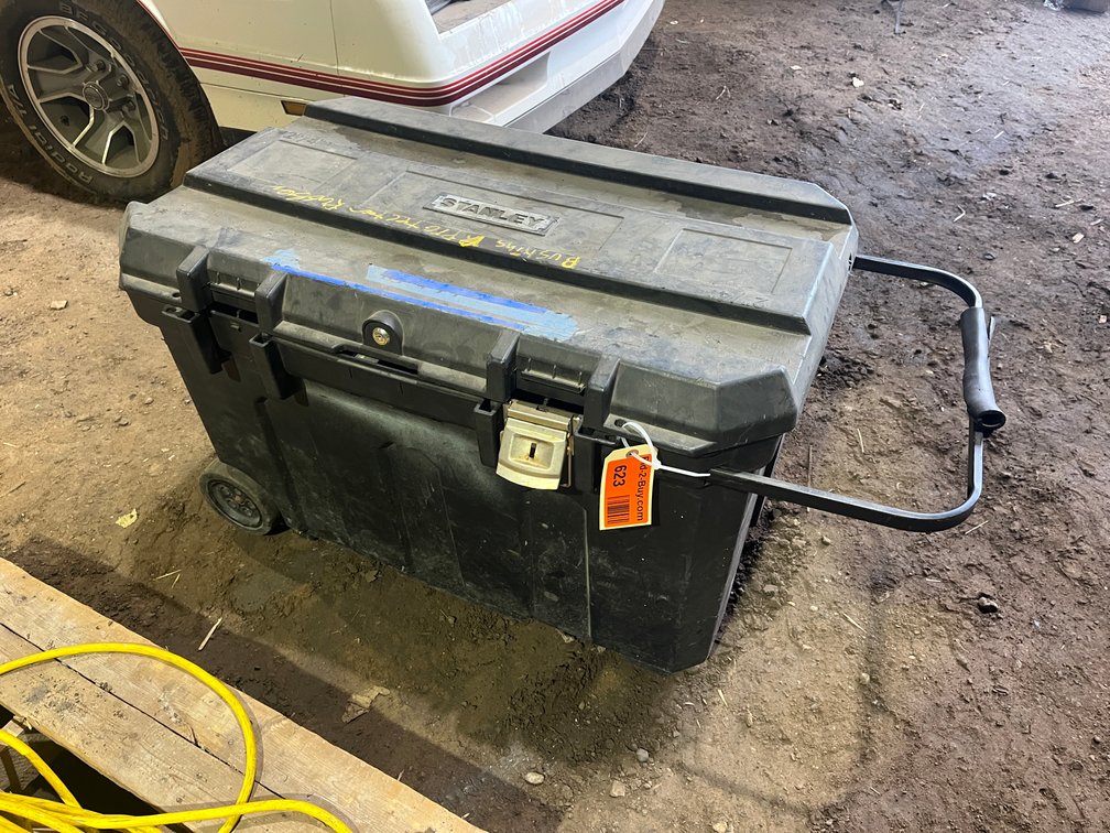Stanley Rolling Tool Chest