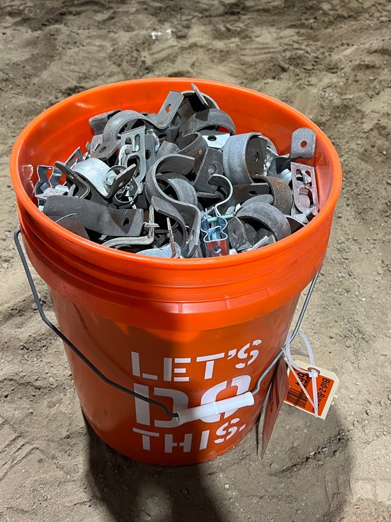 5 Gallon Bucket of Assorted Hangers