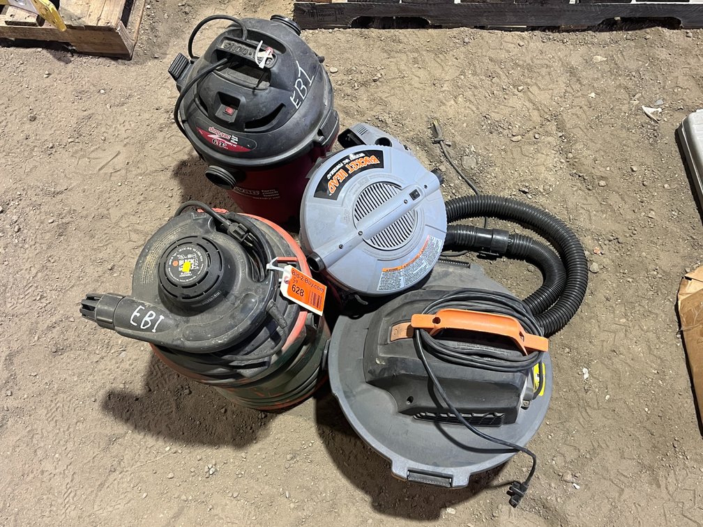 (3) Shop Vacs and (2) Shop Vac Heads