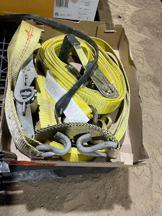 (2) Ratchet Straps