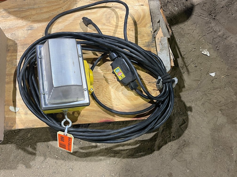 Erickson High Pressure Sodium Portable Lamp