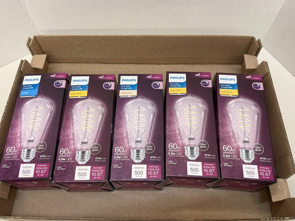 (5) Philips Dimmable Vintage 60W LED Bulb