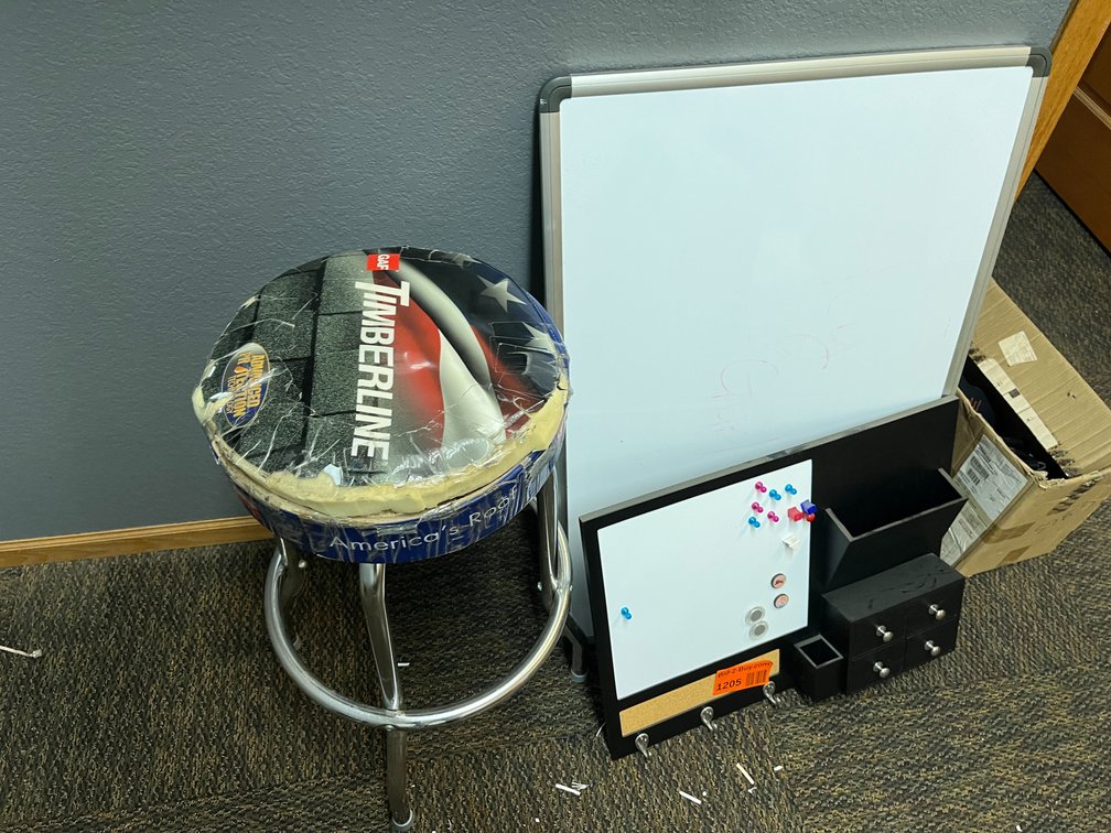 White Board and Pin Board