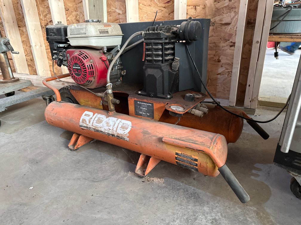 Ridgid 9-Gallon Gas Air Compressor