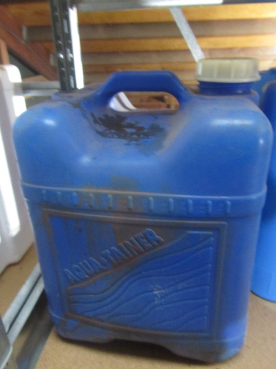 Aqua-Tainer 7 Gallon Water Jug