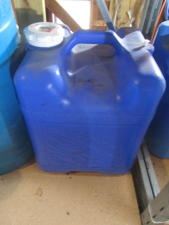 Aqua-Tainer 7 Gallon Water Jug